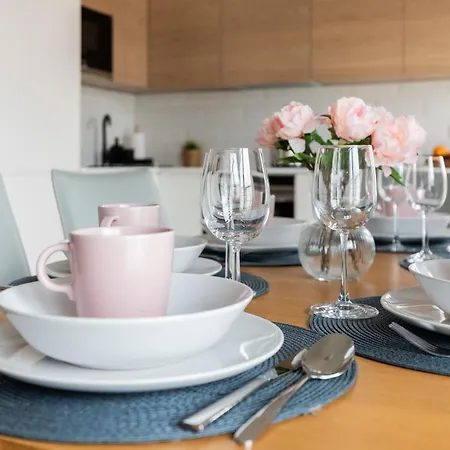 Neptun Park By Renters *