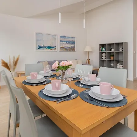 Neptun Park By Renters * 格但斯克
