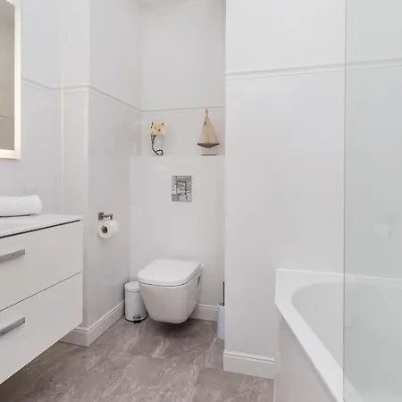 Neptun Park By Renters 그단스크