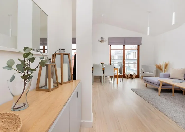 公寓 Neptun Park By Renters *